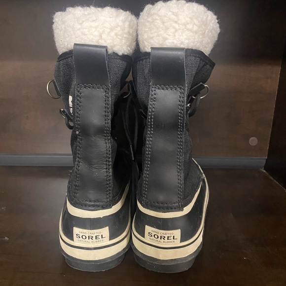 Sorel Boots - Picture 3 of 5